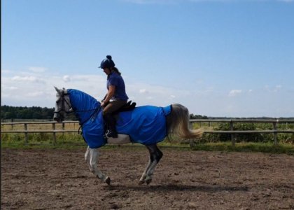 Screenshot_20210803-212726_Video Editor.jpg