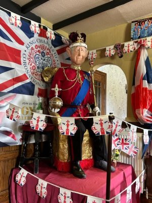 King 2 (450 x 600).jpg